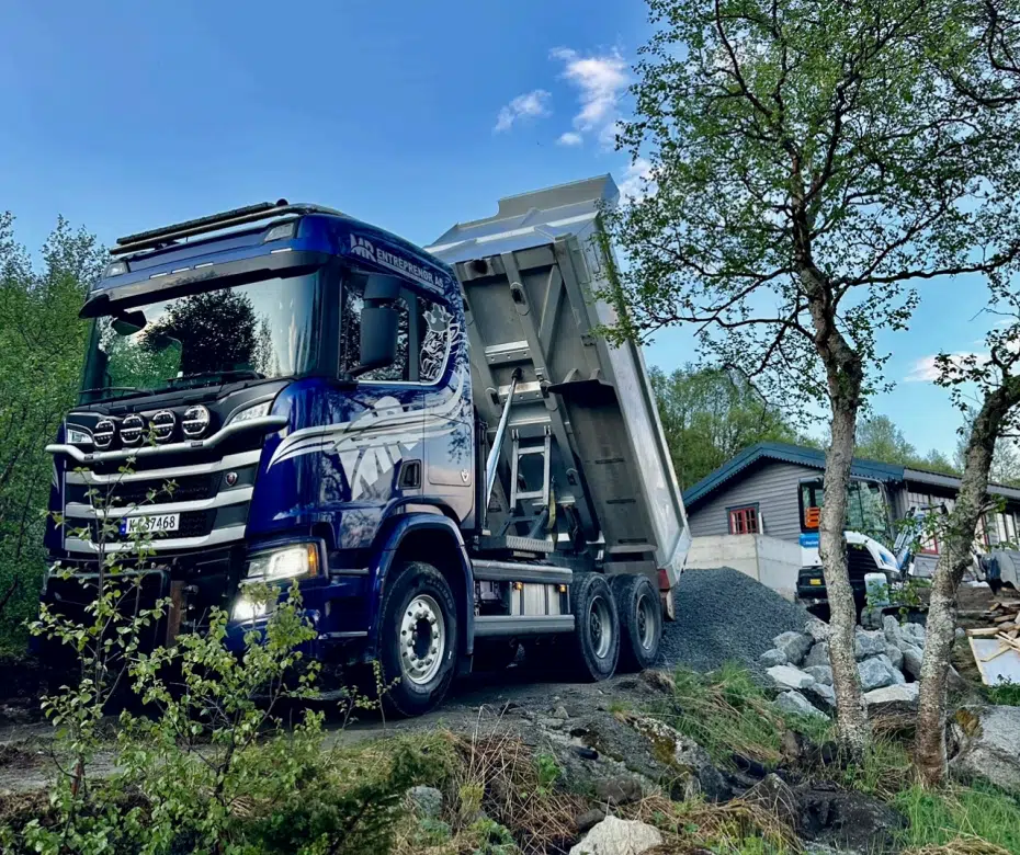 grave entreprenør, lastebil transport